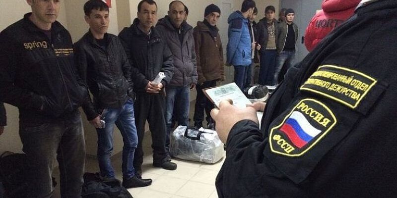 Из Орловской области депортируют 29 мигрантов: подведены итоги миграционных проверок