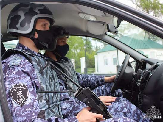 Орловчанин из супермаркета под курткой пытался вынести 10 кусков сыра Орловчанин из супермаркета под курткой пытался вынести 10 кусков сыра