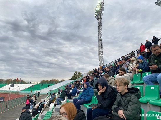 Был и дубль, и автогол и гол от капитана команды. Орлы подарили хорошее настроение, одержав победу Был и дубль, и автогол и гол от капитана команды. Орлы подарили хорошее настроение, одержав победу