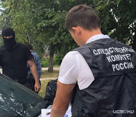 Орловский полицейский попался с поличным на взятке от организатора игорного бизнеса