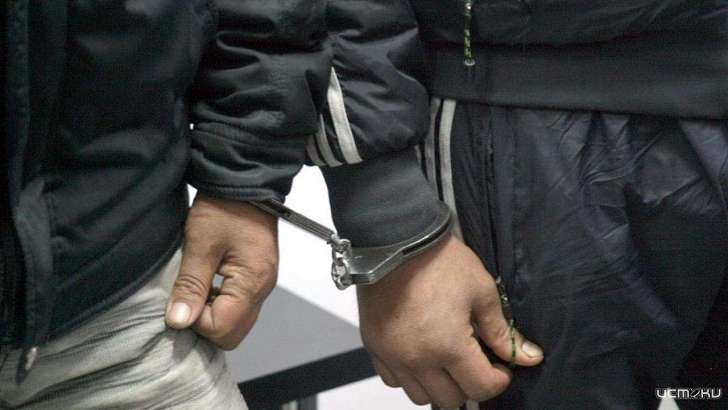 В Орле задержали двух приятелей с 1,5 г героина