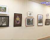 В областном выставочном центре открылись сразу три выставки. Известные орловские художники представили пейзажи, портреты, натюрморты, иконопись