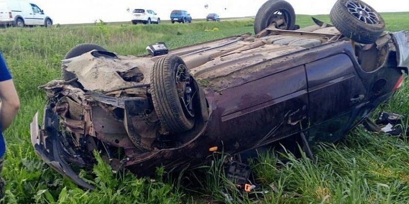 дтп Под Орлом в перевернувшемся автомобиле погибли два человека