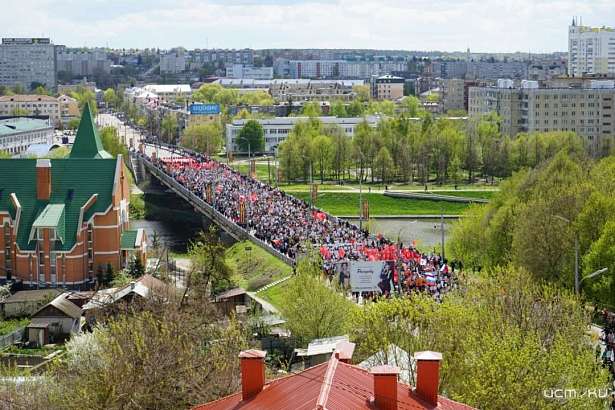 В Орле шествие «Бессмертного полка» в этом году стало самым массовым за последние годы