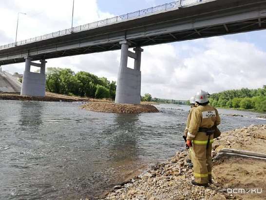 В Ливенском районе утонул в реке молодой мужчина