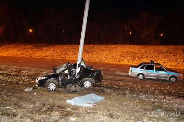 Под Орлом женщина-водитель скончалась в ДТП