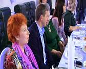 День матери... Сотрудницы самого главного "семейного" учреждения уже получили порцию поздравлений