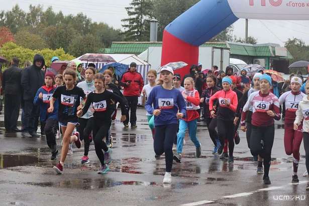 В “Спасском-Лутовиново” прошел легкоатлетический пробег “Тургеневский”