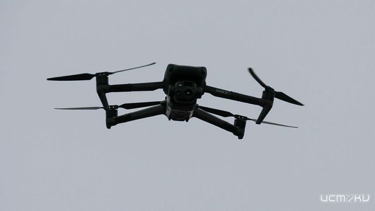 Несколько частных домов и многоэтажка пострадали в результате атаки БПЛА на Орловщину