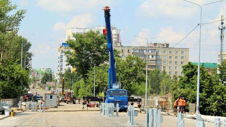 Выходка пьяных подростков в Орле не помешает завершить ремонт моста Дружбы в июне