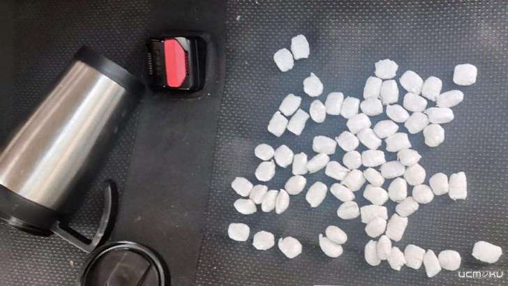 Под Орлом полицейские задержали двух наркодилеров 