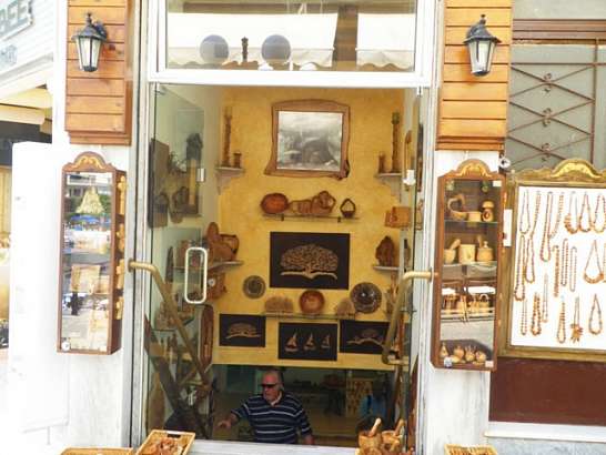 Выбираем подарки из Афин