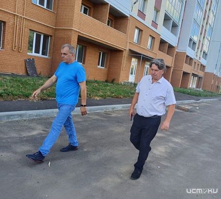 В Орле на улице Космонавтов начались работы  В Орле на улице Космонавтов начались работы