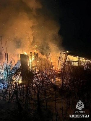 В Малоархангельском районе сгорела хозпостройка.