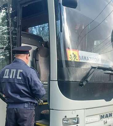 В Орле прошла акция «В автобусе безопасно!»