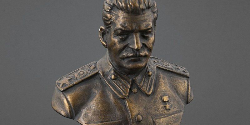 Памятник Сталина в Орле установят за счёт наказов избирателей