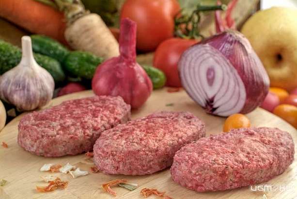 «Мясной дом» поставлял в орловские магазины сомнительные полуфабрикаты