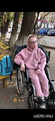 Орловчан просят поддержать акцию для помощи девочке со страшным диагнозом