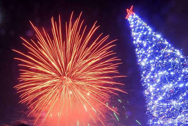 На Орловщине запретили запускать салюты на новогодние праздники
