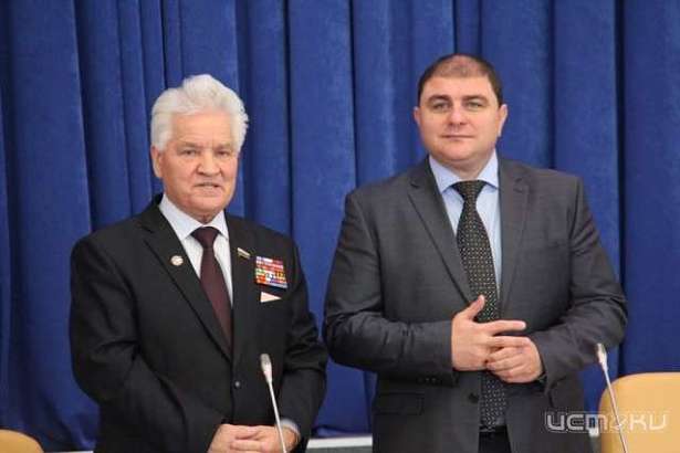 Вадим Потомский наградил ветеранов войны и труда