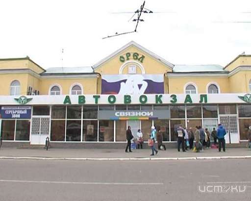 ГИБДД и перевозчики не смогли договориться. Десятки автобусов снова не вышли в рейс