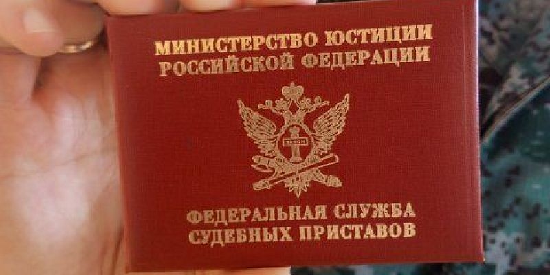 Суд и приставы обеспечили госпитализацию опасного больного в Орле