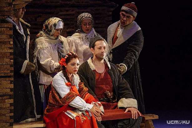 Орловчанам предлагают перенестись в знакомую с детства сказку "Ночь перед Рождеством"