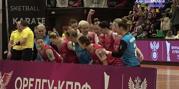 Сезон контрастов получился у орловских девчонок-футболисток. Подведем его итоги