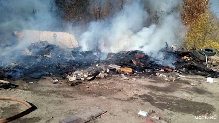 Северный район Орла в дыму: на 100 кв. м вспыхнул мусор