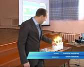 Как беречь энергоресурсы? Орловским школьникам не только объяснили, но и показали электромобиль