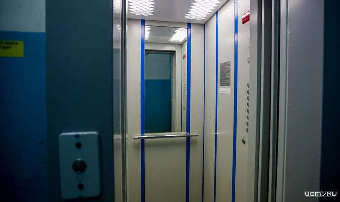 На Орловщине до конца года в многоэтажках должны заменить 127 лифтов