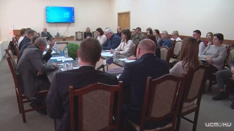 в ОГУ имени Тургенева состоялось сразу два события: Круглый стол комитета областного совета и выездное заседание данного комитета