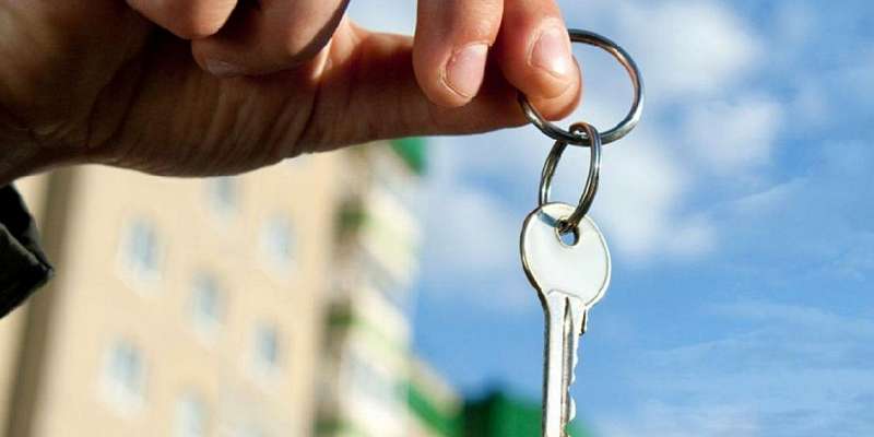 Орловчанин случайно забрал ключи от гаража фирмы и украл из него инструменты