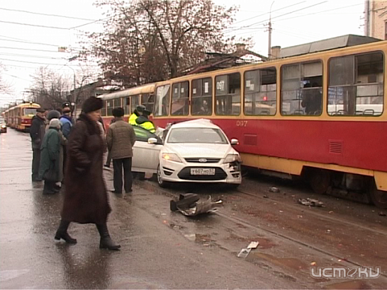 Новости за 90 секунд: суд над водителем "бешеного" трамвая начался, орловчанам предлагают решить, как выбирать мэра и наши актеры скоро появятся на российских экранах