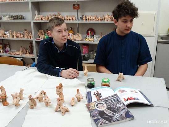 Юные художники из Орловской области заняли второе место в федеральном конкурсе Юные художники из Орловской области заняли второе место в федеральном конкурсе