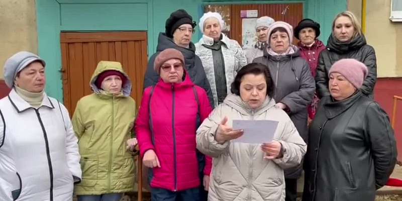 В Орле жители улицы Орловских партизан записали видеообращение к главе СК РФ Александру Бастрыкину с просьбой остановить беспредел чиновников