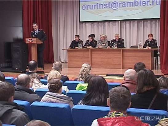 Я бы в следователи пошел- пусть меня научат ! 