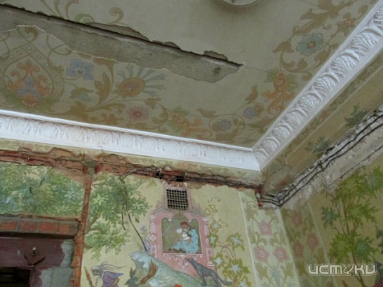 Егорова.А.Ю. подтвердила, что палехскую роспись во Дворце Пионеров им.Гагарина восстановят