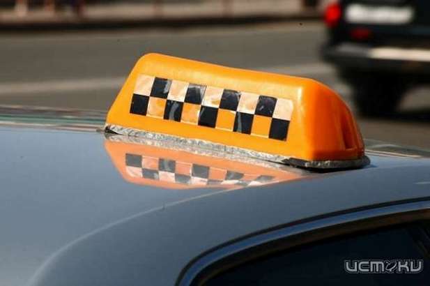 В Орле пассажир похитил мобильный телефон у таксиста