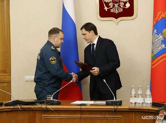 В Орле наградили ликвидаторов последствий аварии, оставившей без воды почти 70 тысяч жителей