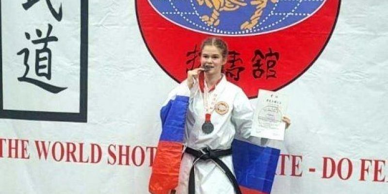 каратэ Ливенская спортсменка получила серебро на чемпионате мира по карате