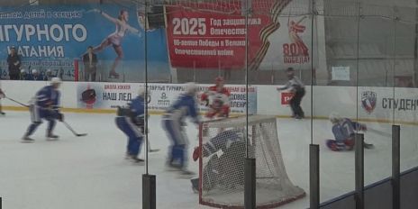 Хоккейный коллектив "ОрелГУ" провел 2 своих последних матча в этом году