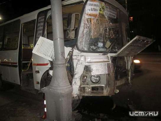С начала года автобусы спровоцировали 12 ДТП 