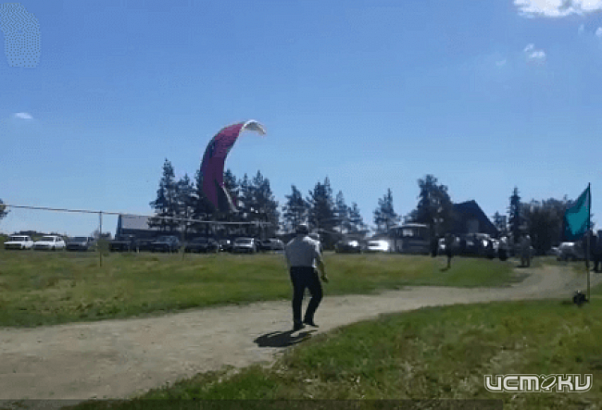 Под Орлом разбился парапланерист - СМИ