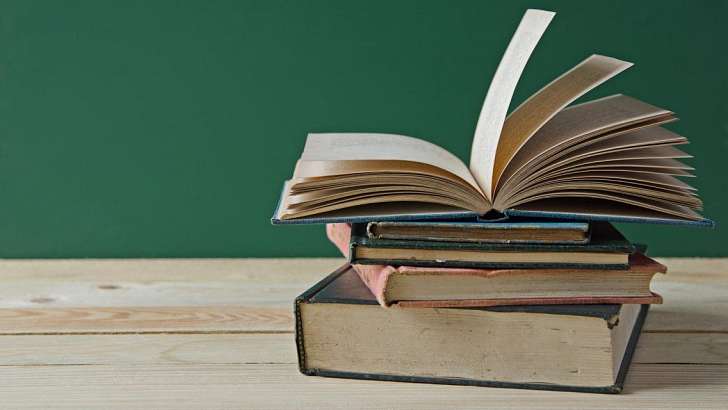 Губернатор Андрей Клычков о возобновлении очного обучения: не хочется учиться, но надо