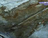 Вода стекает по проводам: после обрушения спортзала орловские общежития стоят без крыши и света