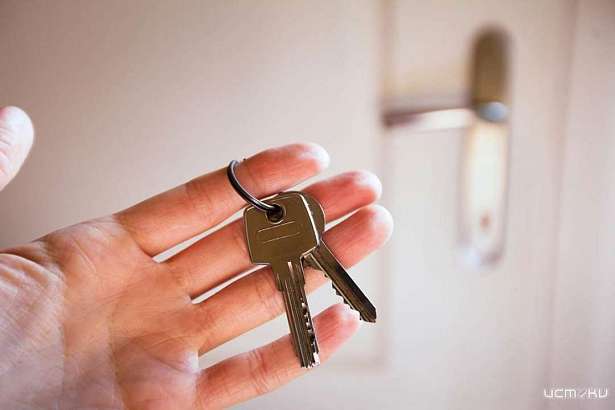 В Орловской области квартирами обеспечивают детей-сирот