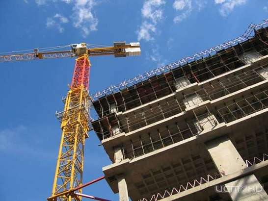 В области строительство идет с меньшими объемами