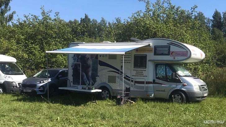 Слет автотуристов на Орловщине: Спасское заполонили дома на колесах