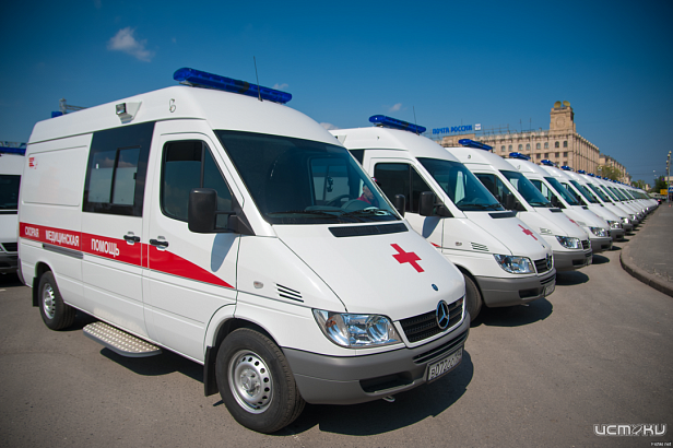 Процесс закупок машин для поликлиник Орловской области ускорят - Клычков